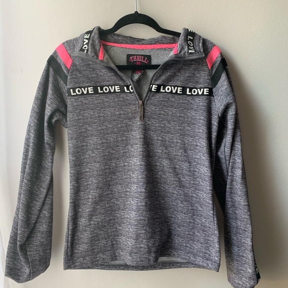 LOVE FITNESS SWEATER WORKOUT SWEATER - Picture 1 of 3